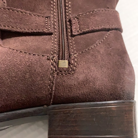 Clark’s Suede Boots (Brown) NWOT - Picture 14 of 15
